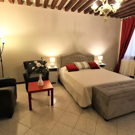 Central And Spacious Apartment-2